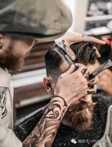 造型|5 个在 <em>2015 年</em>即将大火的骚<em>男发型</em>