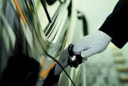 热点论 | 滴滴代驾上线,e代驾会成为下一个摇摇