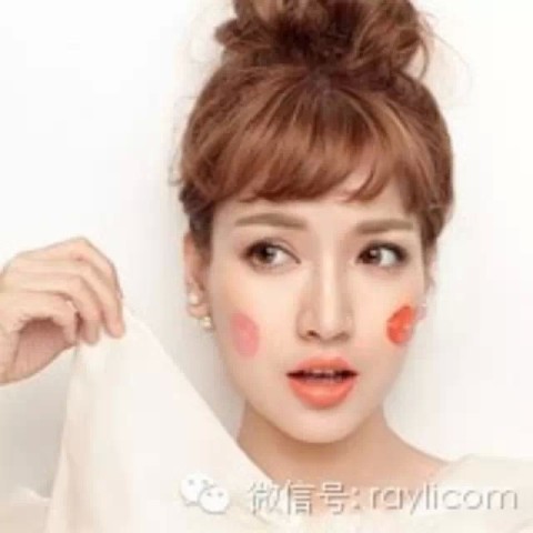 美容 | 面对潮湿 关于<em>头发</em>你必须要做的5件事