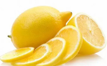 柠檬用冷水还是热水泡呢?
