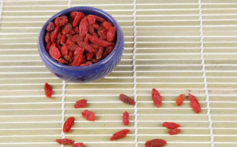 红枸杞的功效有 哪些