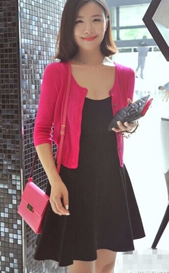 <em>针织开衫</em>内<em>搭连衣裙</em> 温柔恬静淑女范