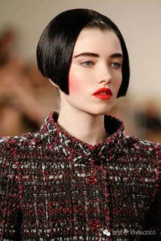 新晋网红南瓜色才是显白唇膏里的战斗机! 简