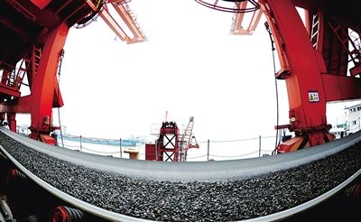 【头条:亚马逊与中国邮政速递物流战略合作;第