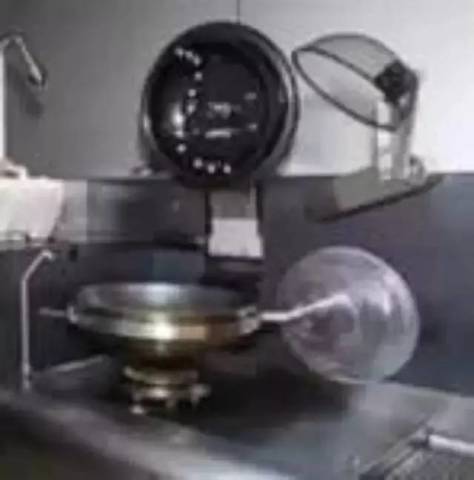 土豪花200万从国外买了一个煤气灶,太牛了!