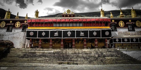 西藏著名建筑 eda0cfecadc72a44a061a495d226abfe_600_300.jpg