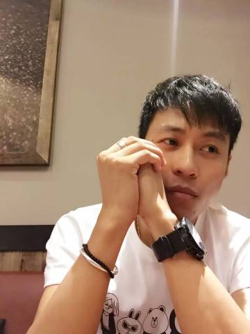 帅哥合集高颜值高清 ee762c6f9738fd322bf13ec117b8b7d4_360_480.jpg