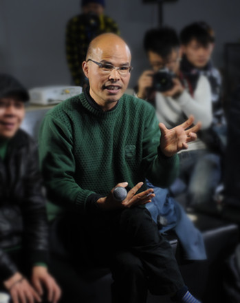 思想·广场 | 为正在到来者暖场 --专访哲学家陆兴华