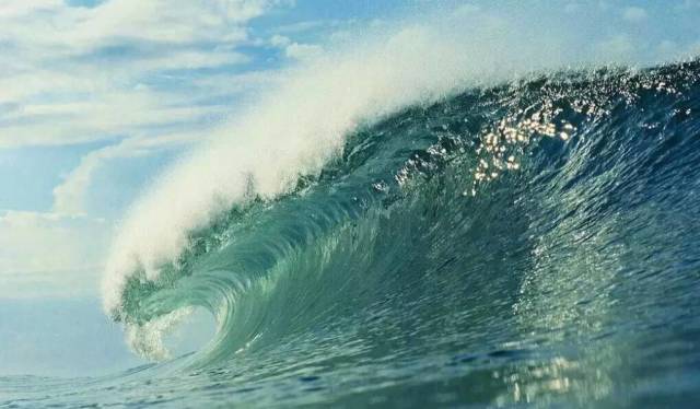 多数人25岁就死了,一直到75岁才埋。-Artist