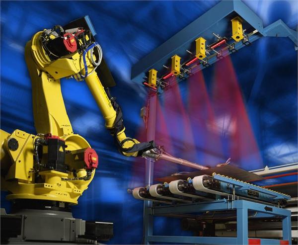 世界工厂东莞遭遇用工荒 工业机器人崛起正当