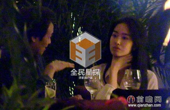 干爹陈金飞激吻翻版刘亦菲 找到神仙姐姐替代