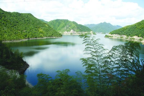 上海周边海鲜旅游_上海周边旅游景点_海鲜披萨