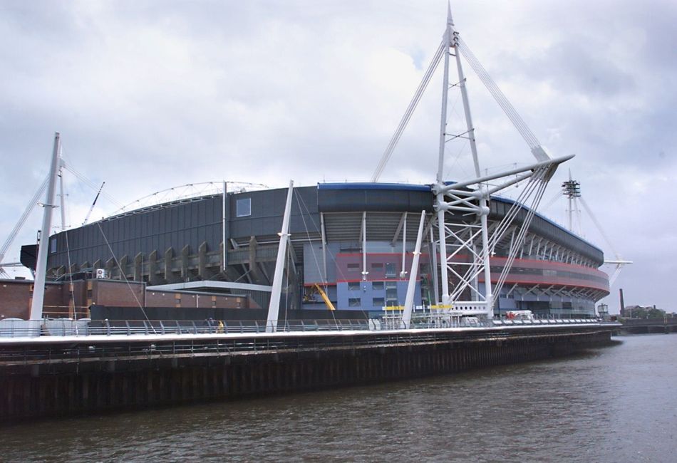 加迪夫千年球场