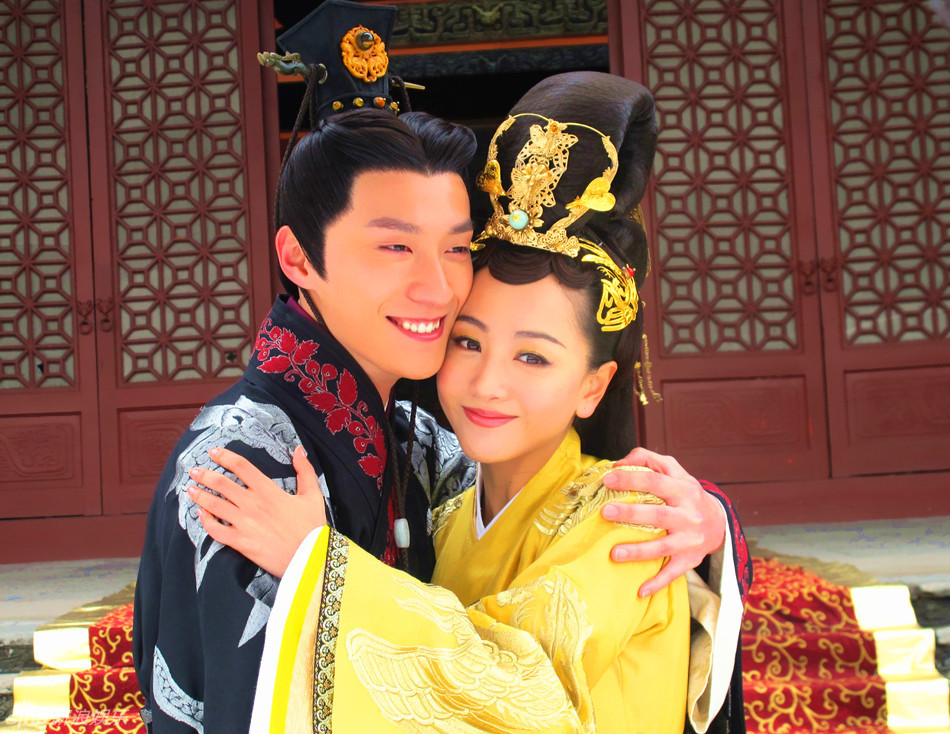 杨蓉乔任梁伉俪情深