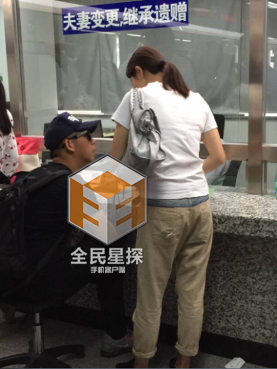 传胡海泉离婚净身出户