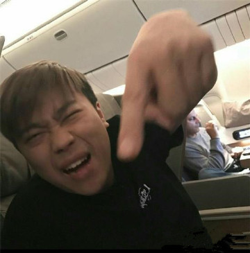 拳头顶风作案嘲讽厂长? 小心女粉丝大军压境