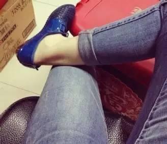 女汉子标准坐姿有你吗