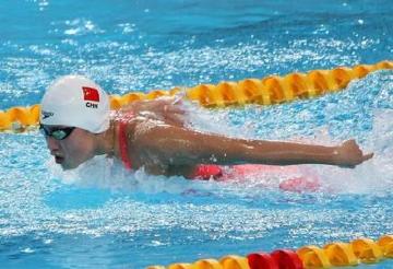 潜泳距离不得超过15米