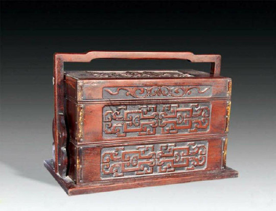 这些古代饭盒已超越她的使用价值 件件都是艺术品!