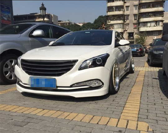 不一样的姿态 现代名图改装accuair气动避震打造极限低趴