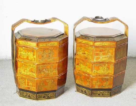 这些古代饭盒已超越她的使用价值 件件都是艺术品!
