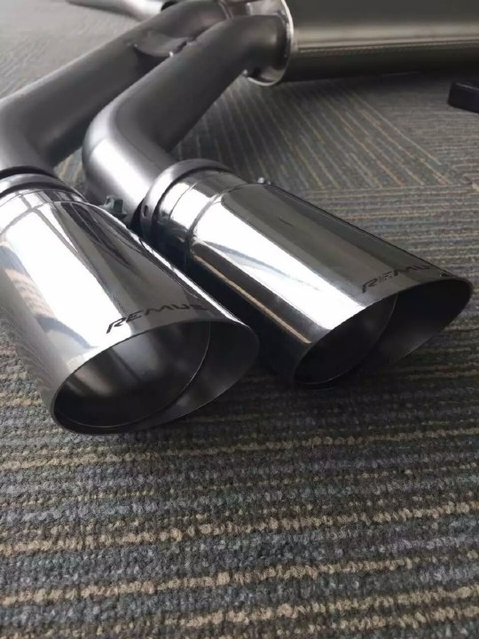 奔驰gla改装奥地利remus中尾段双边双出排气