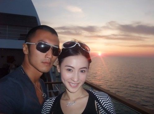 看完锋芝离婚的真相,你还会心疼张柏芝吗?