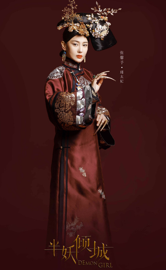 这才知道张馨予为龙卷风灾区捐了10万元