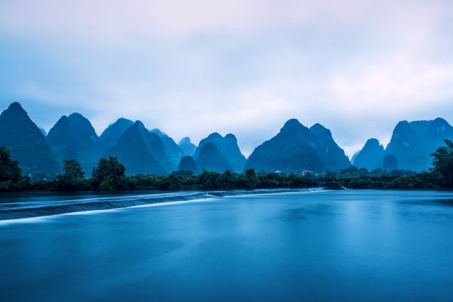 烟雨桂林 雾锁漓江