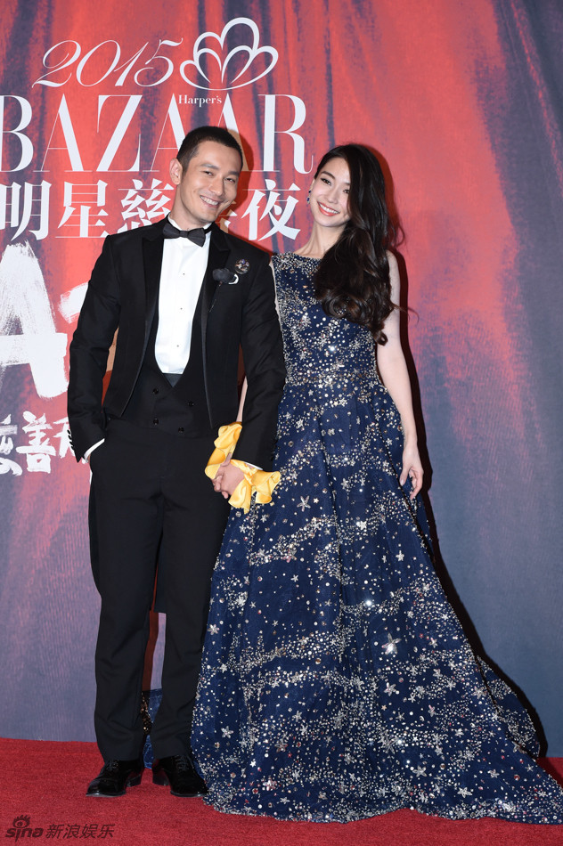 新浪娱乐讯 23日2015芭莎明星慈善夜在京举行.