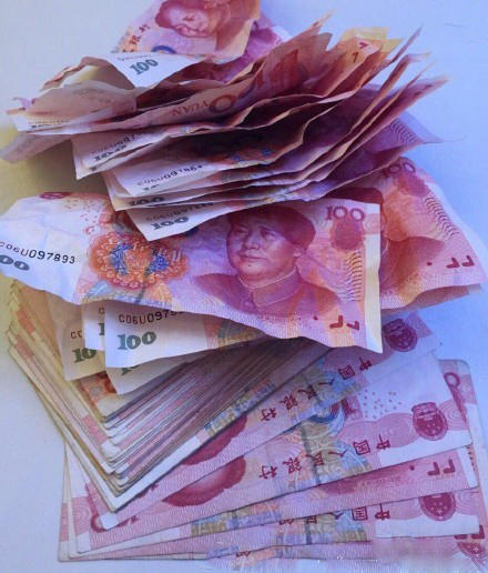 公司80万现金员工可手抓