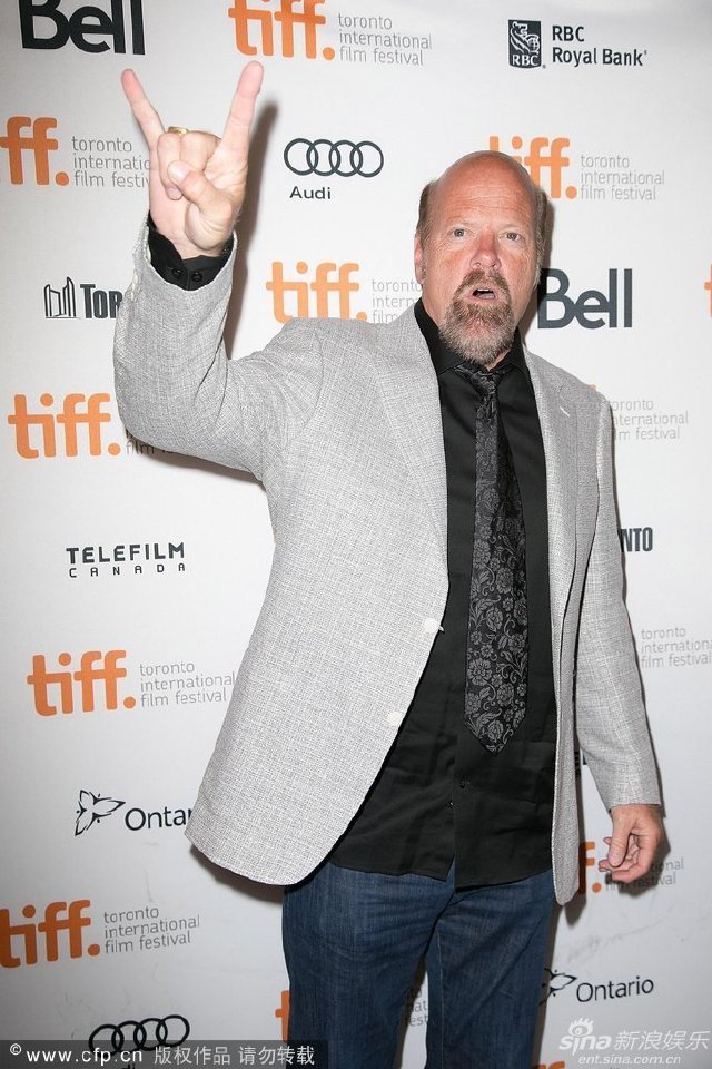 瑞希·威瑟斯彭系带裙中门大开秀性感,影帝科林·费斯,米瑞·伊诺丝等