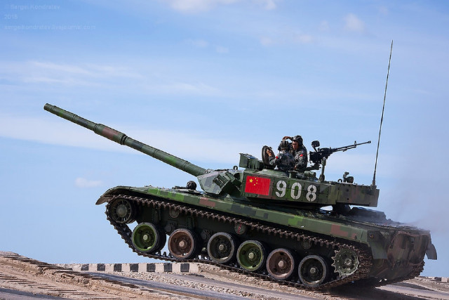 解放军96a坦克越看越帅