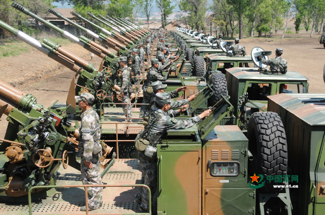 16军大量装备新卡车炮