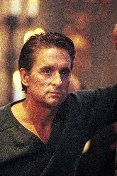 展开全部 剧照   影片《本能》由荷兰裔导演保罗·范霍文执导,奥斯卡